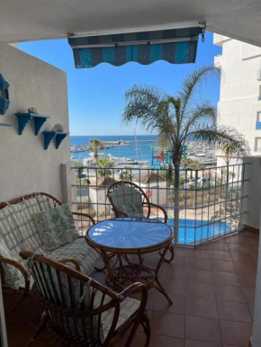 Lyrioshomes Precioso Apartamento Puerto de Estepona
